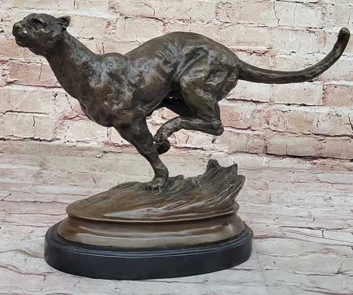 Stalking puma milos - stalking, signature