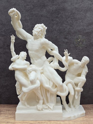 Laocoon and his sons greek - his,